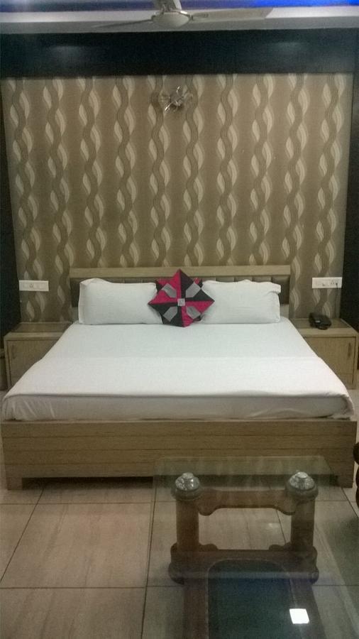 Hotel Sai Orchid Морадабад Экстерьер фото